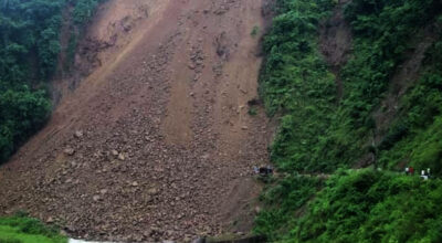 बाढीपहिरोले सात राजमार्ग पूर्ण अवरुद्ध, अत्यावश्यकबाहेक यात्रा नगर्न आग्रह