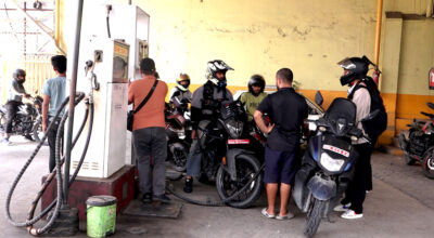 इन्धनमा भारी मूल्यवृद्धि : पेट्रोल, डिजेल र ग्यास सबै महँगिए, यात्रा थप महँगो हुने