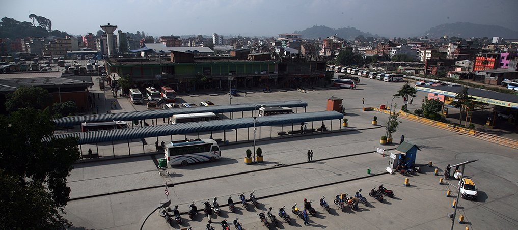 गाडीमा चढ्न जबरजस्ती गर्दै यात्रुलाई लछारपछार पार्ने ४८ जना पक्राउ