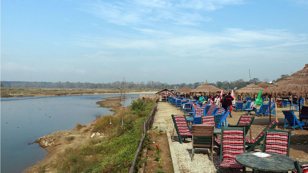 सौराहामा पर्यटकको आगमन उत्साहजनक